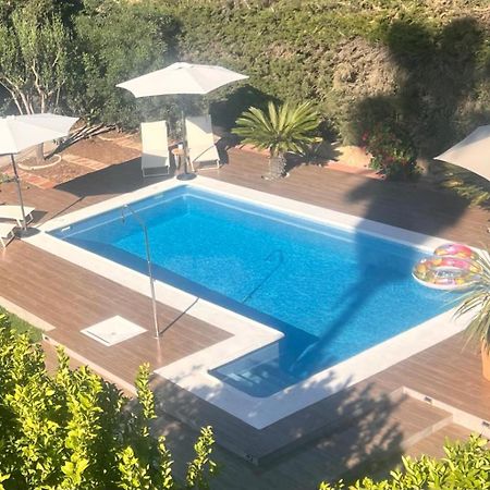 Arriba Stijlvol Appartement Met Zwembad En Tuin Кониль-де-ла-Фронтера Экстерьер фото