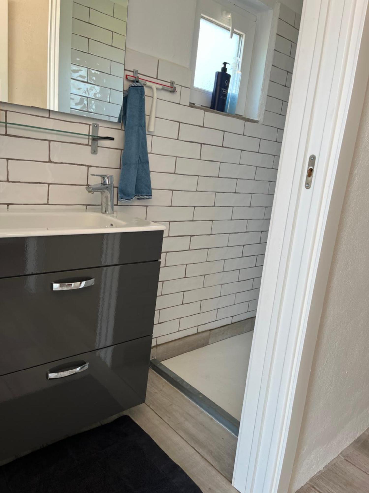 Arriba Stijlvol Appartement Met Zwembad En Tuin Кониль-де-ла-Фронтера Экстерьер фото